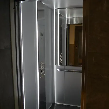 Vukotic Apartment, * Будва
